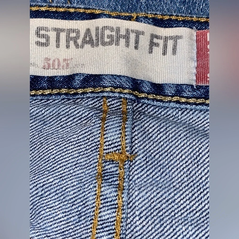 Levi’s 505 Men Straight Fit Leg Medium Wash Denim Jeans‎ Sz 38 Short 10